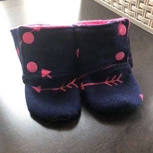 New handmade 3-6 month baby bootie